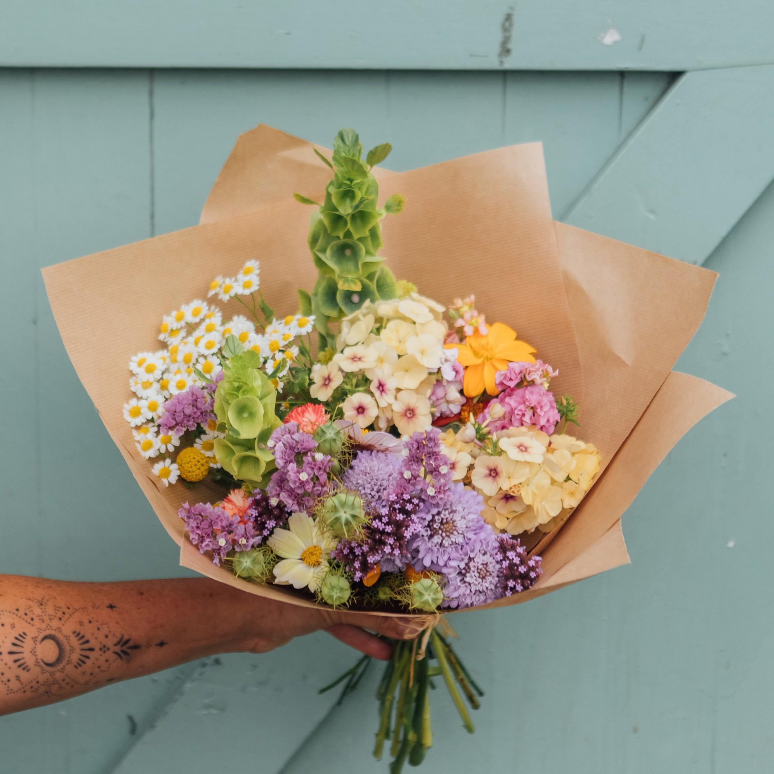 Flower bouquet subscription